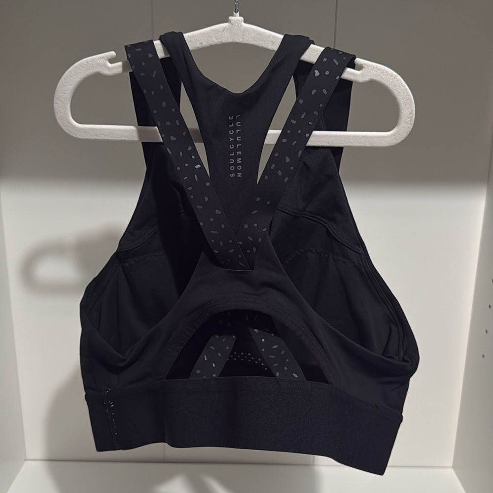 Lululemon To The Beat Bra *lululemon X SoulCycle Size 6 - Picture 3 of 3